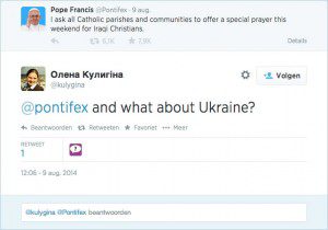 Screenshot van een tweet met de tekst 'And what about Ukraine?' als antwoord op een pauselijke oproep tot gebed voor Irakese christenen.